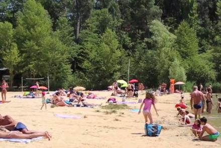 Santé : tout nu et tout bronzé cet été, surtout pas !
